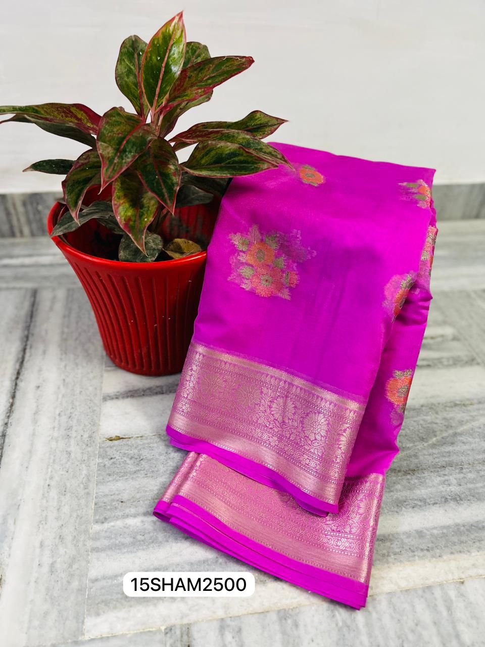 Pink- Handwoven Banarasi Dayble Semi Georgette Saree