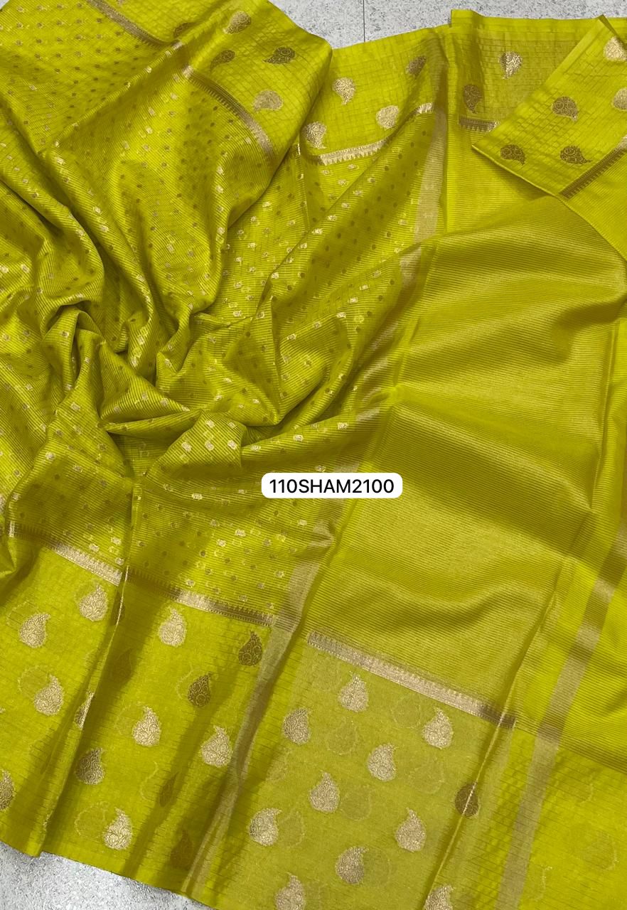 Mustard Yellow- Handwoven Banarasi Dyeble Warm Silk Saree